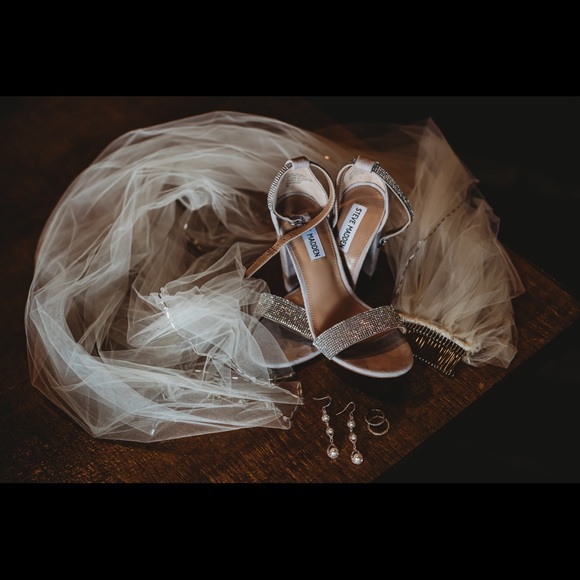 Meet your Posher, Sydney - Picture 1 of 1